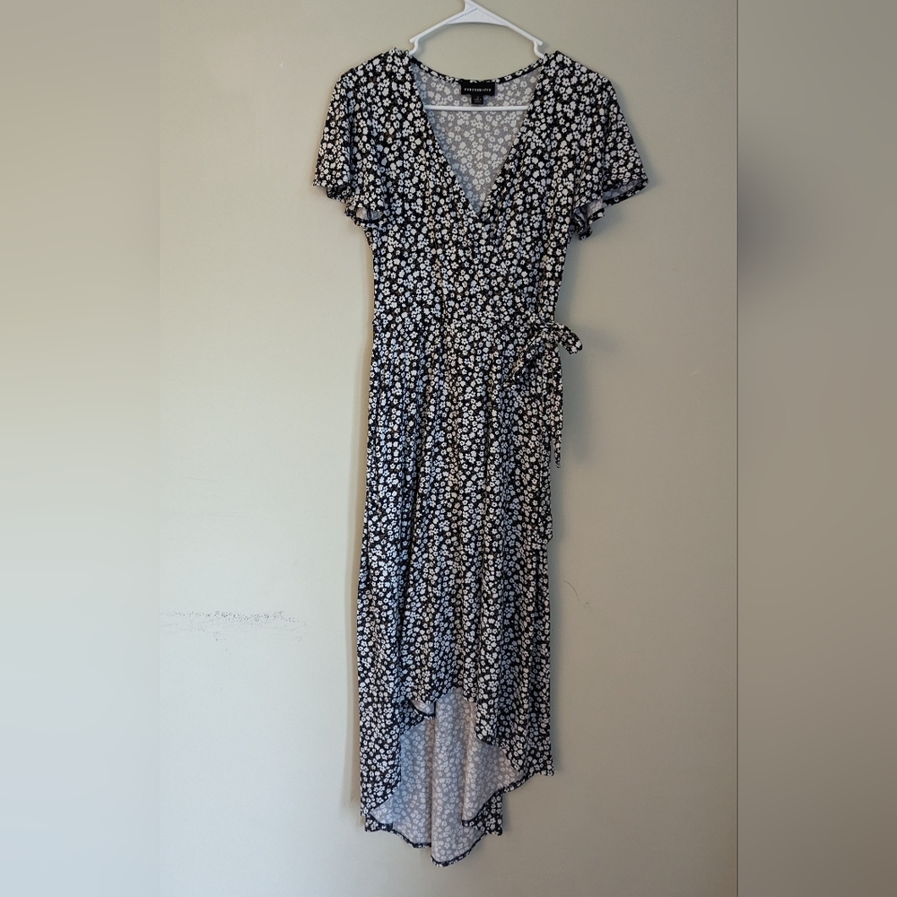 FLOWERY Black and White Wrap High Low Medium Dress
